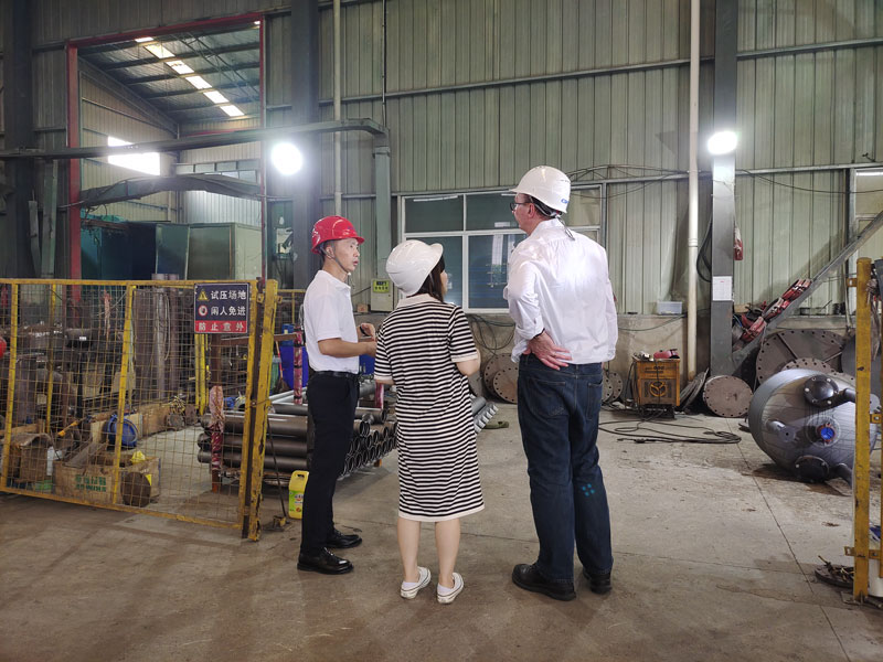 澳大利亚客户来中国过滤器厂家深度探访